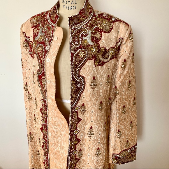 Men’s Sherwani Set Brocade Velvet Rhinestones - Picture 6 of 13